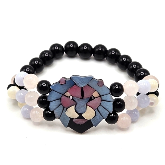 VINTAGE Lee Sands Lion Face Mother of Pearl Onyx Inlay Stretch Beaded Bracelet - Picture 1 of 5